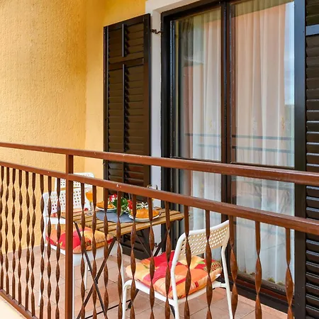 Silvana Apartment *